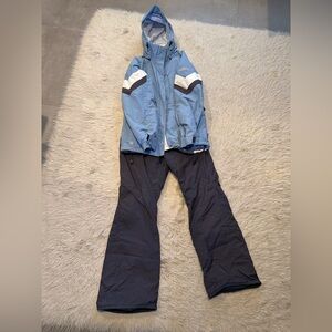 Columbia convert Blue and Gray Ski Jacket and Pants